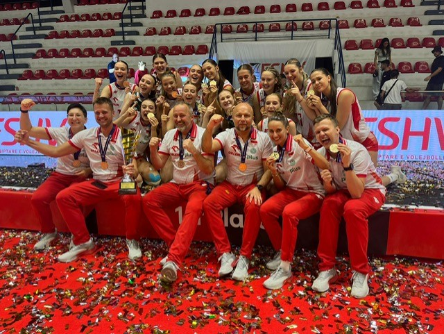 Złoto dla Reprezentacji Polski siatkarek do lat 16!